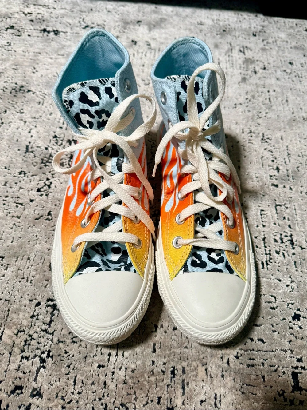 Converse High-Top Sneakers with Flames/leopard print (8) - Picture 5 of 7